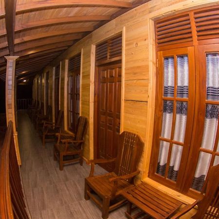 نالاثانيا Tea Breeze Motel المظهر الخارجي الصورة