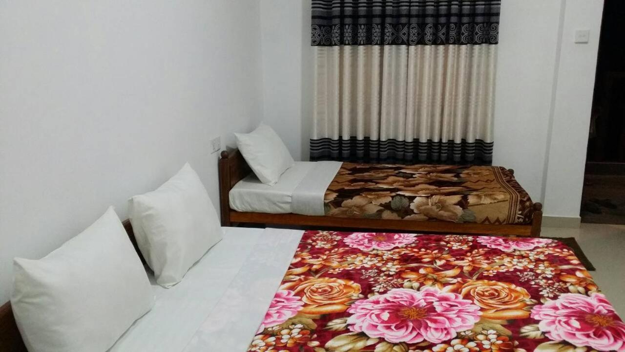 نالاثانيا Tea Breeze Motel المظهر الخارجي الصورة