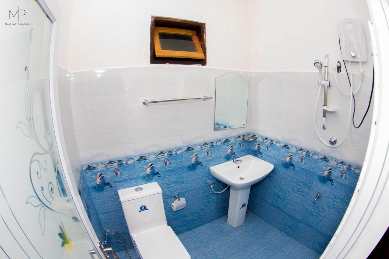 نالاثانيا Tea Breeze Motel المظهر الخارجي الصورة
